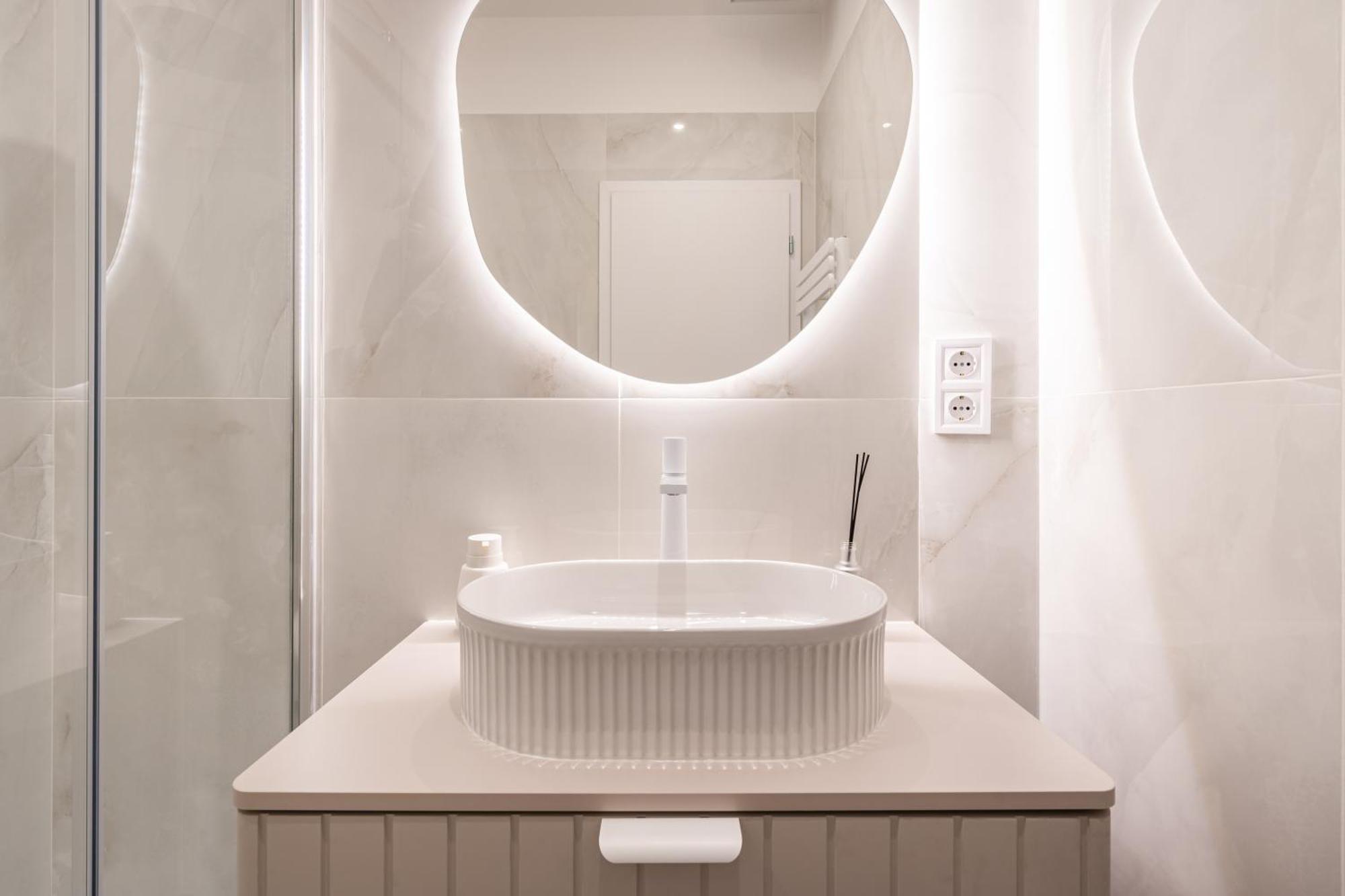 Appartement W8 - Wesselenyi Stylish - Location By Bqa Boedapest