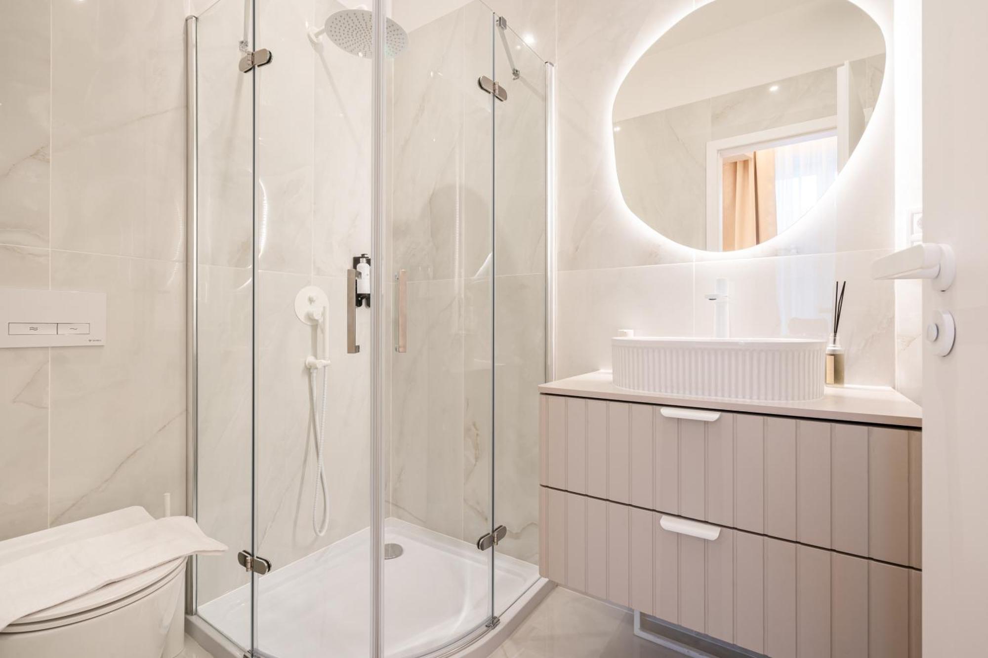 Appartement W8 - Wesselenyi Stylish - Location By Bqa *